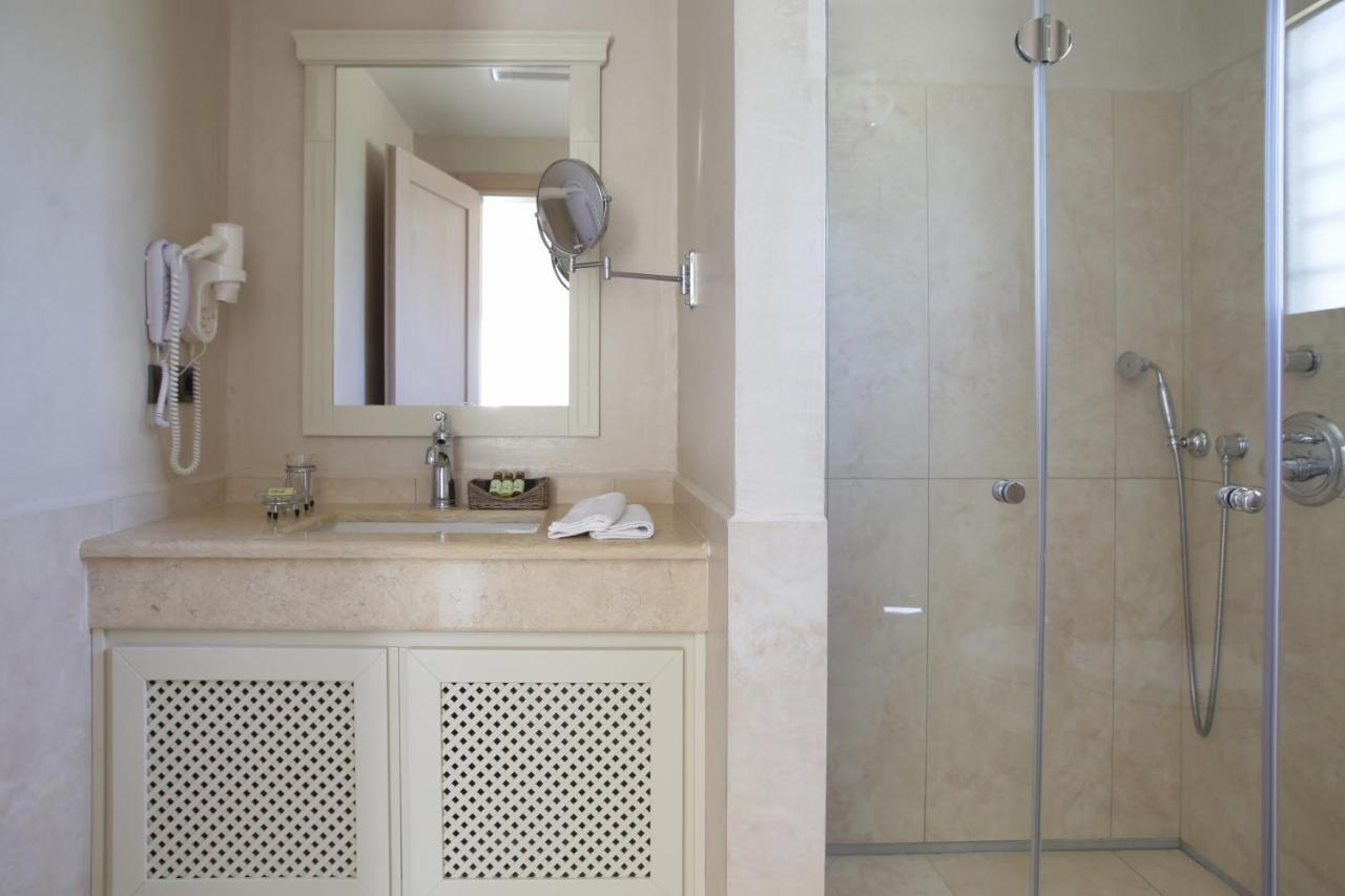Costa Rossa Boutique Hotel - Adults Only Lixouri Exterior foto