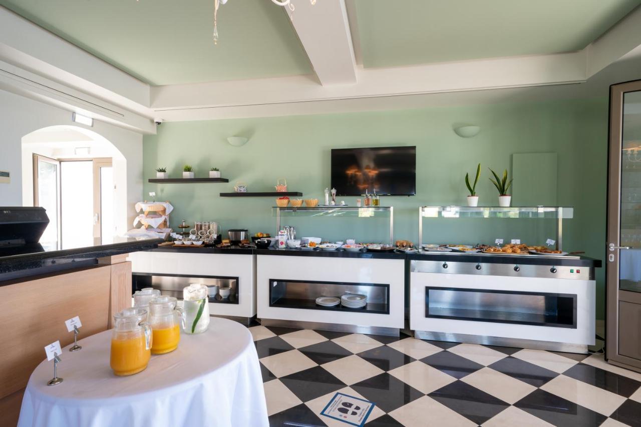 Costa Rossa Boutique Hotel - Adults Only Lixouri Exterior foto